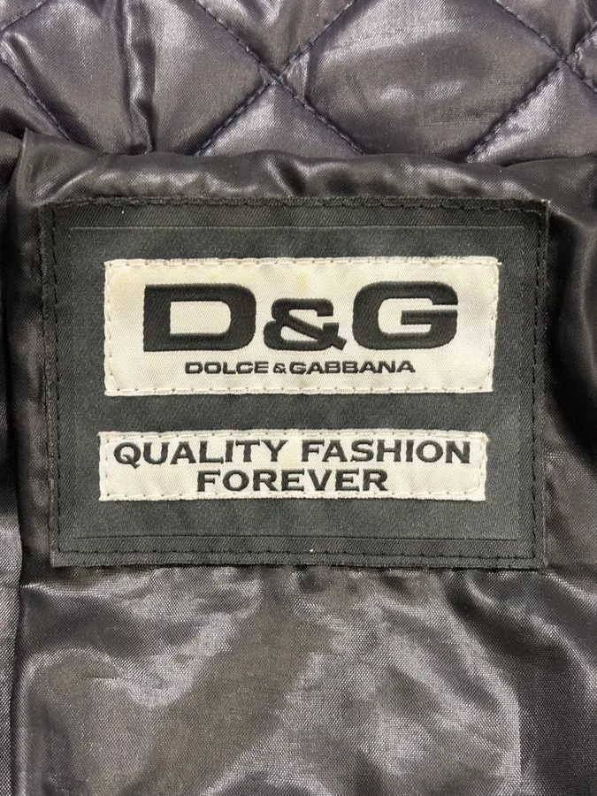 Dolce & Gabbana 2000s Dolce & Gabbana Dark Purple Nylon Quilted Jacket Size US S / EU 44-46 / 1 - 11 Thumbnail