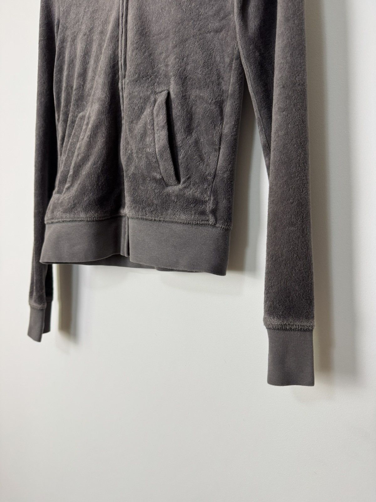 Juicy Couture Juicy Couture zip Up hoodie y2k streetwear style Size XS / US 0-2 / IT 36-38 - 4 Thumbnail