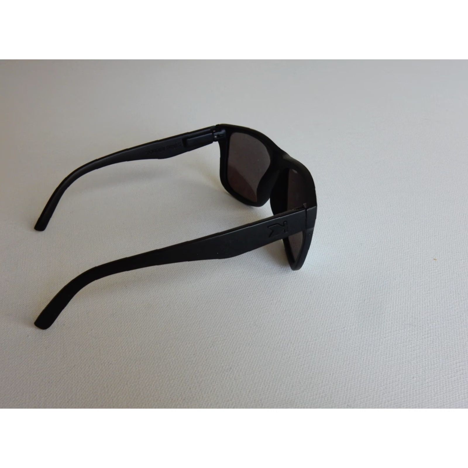 Vintage VINTAGE Knockaround Sunglasses Men Adult Black Blue 90s Scratched Lenses Torrey Pines Size ONE SIZE - 3 Thumbnail