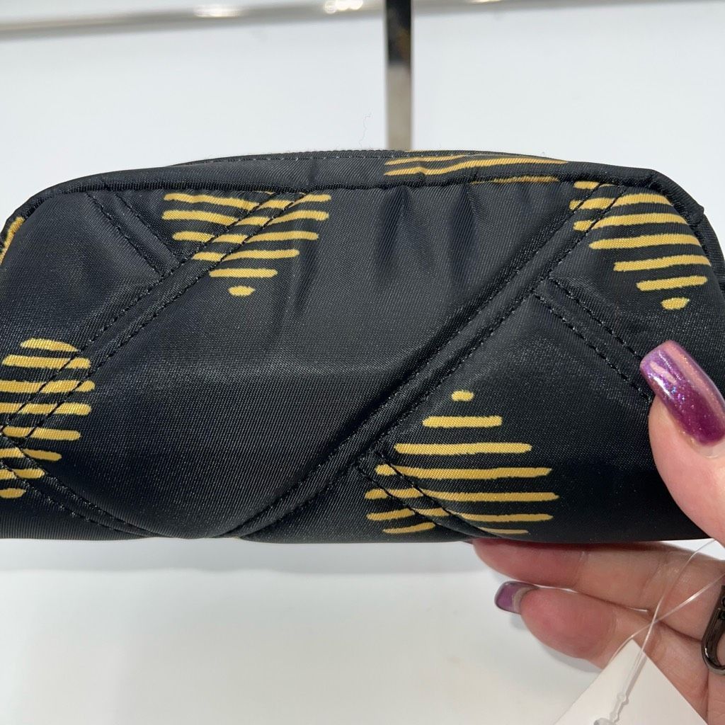 Other Lug Bobsled XL Gold Heart Pouch Size ONE SIZE - 4 Thumbnail