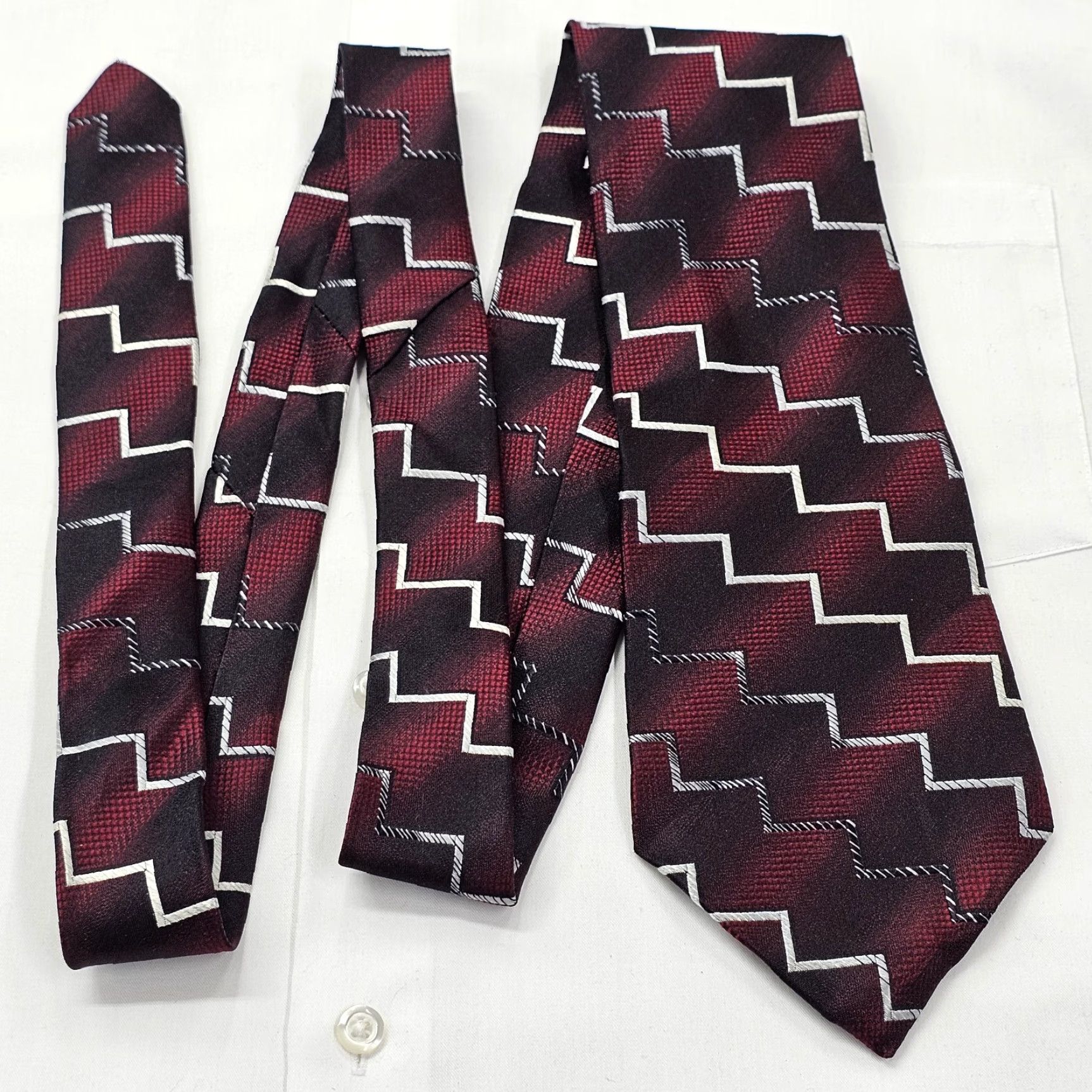 Vintage Burma Bibas Necktie Mens Silk Tie Burgandy Striped Lightning Bolt 57"X4" USA Silk Tie Men Size ONE SIZE - 3 Thumbnail