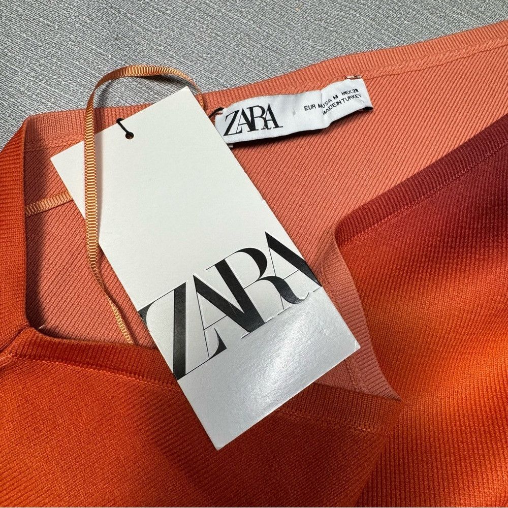Zara NWT New Zara Asymmetrical Orange Ombre Knit Top Size M Size M / US 6-8 / IT 42-44 - 6 Thumbnail