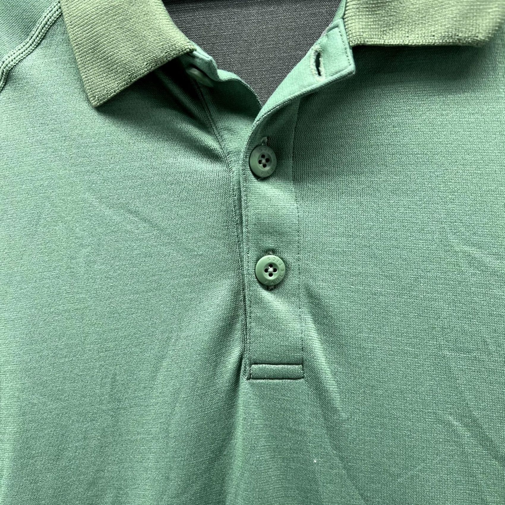 Fabletics Fabletics Polo Shirt Men L Green Nylon Polyester Casual Athletic Stretch Shirt Short Sleeve Collared Button Logo Vintage No Size US L / EU 52-54 / 3 - 4 Thumbnail