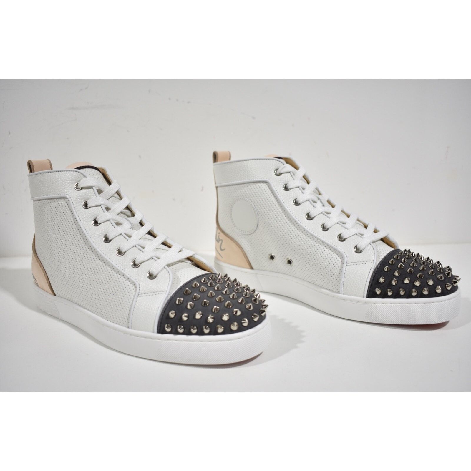 Christian Louboutin Christian Louboutin Lou Spikes Perforated High Top Sneaker Size US 9 / EU 42 - 4 Thumbnail