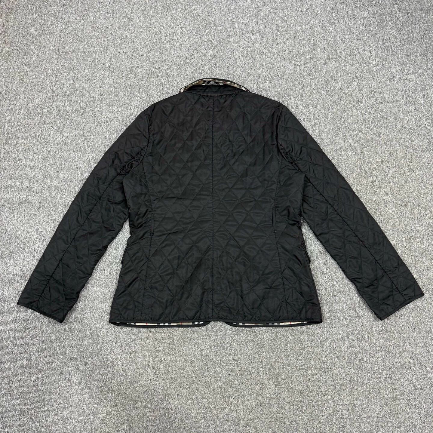 Burberry Burberry black women's check puffer coat M 99 new Size M / US 6-8 / IT 42-44 - 2 Thumbnail