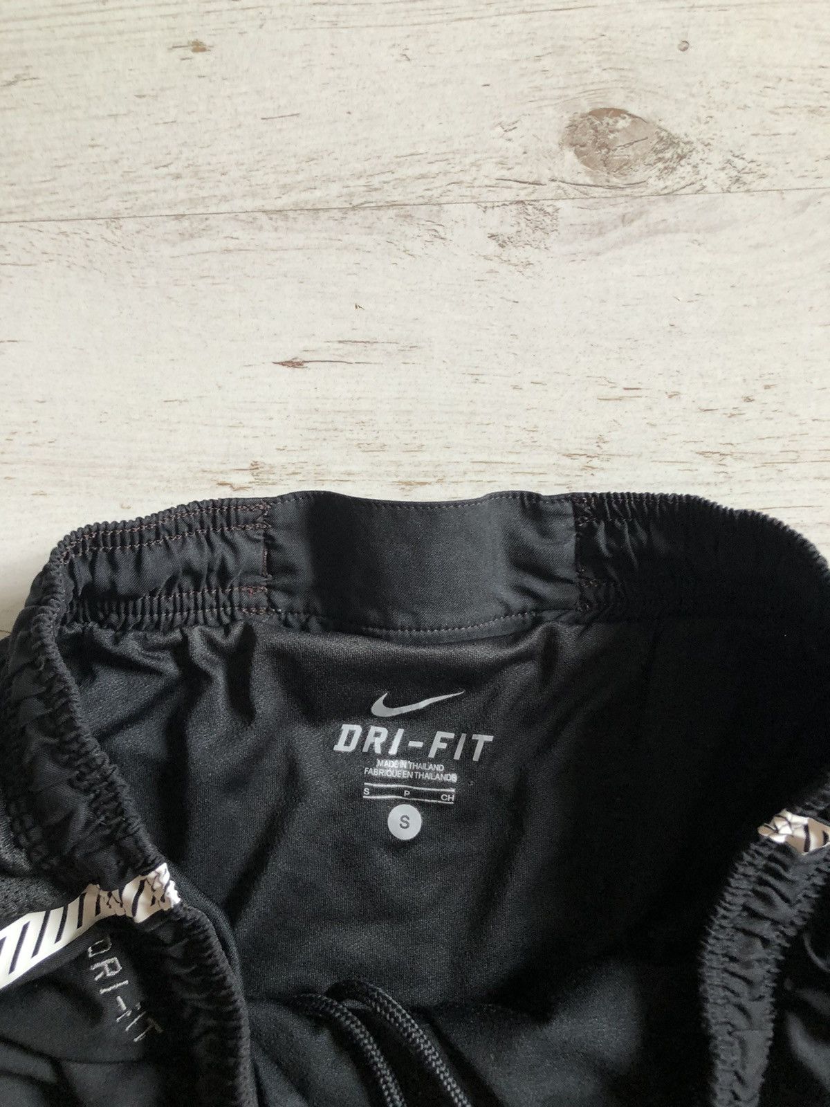 Nike Shorts Nike manchester united Size US 30 / EU 46 - 3 Thumbnail