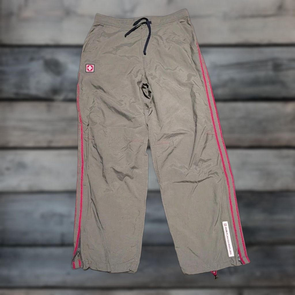 Nautica VINTAGE Nautica Sport Tech NST Cargo Pants Gray Red Nylon Jogger Adult M Medium 34in Inseam 31in 90s Y2K Mens Size US 31 - 1 Thumbnail