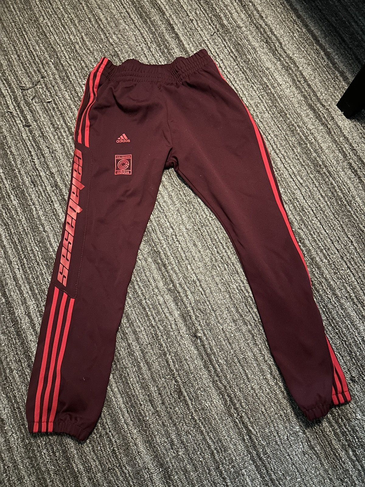 adidas gazelle silver green womens Yeezy Season 5 Calabasas Crewneck 'Cream' (Unreleased) – HEAD2SOLE main image 0