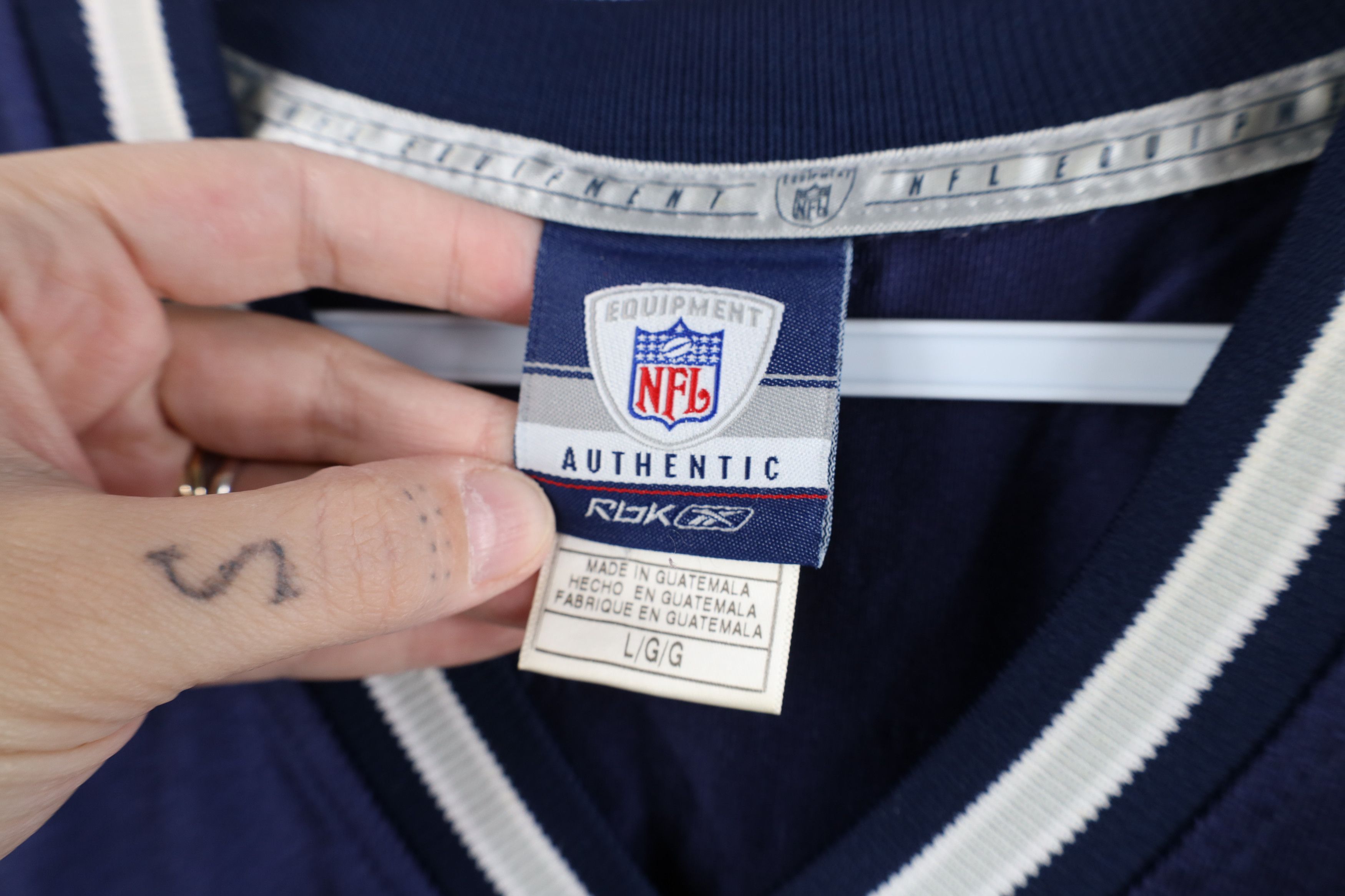 Reebok Vintage Reebok Dallas Cowboys Football Jersey Blue #82 Size US L / EU 52-54 / 3 - 9 Thumbnail