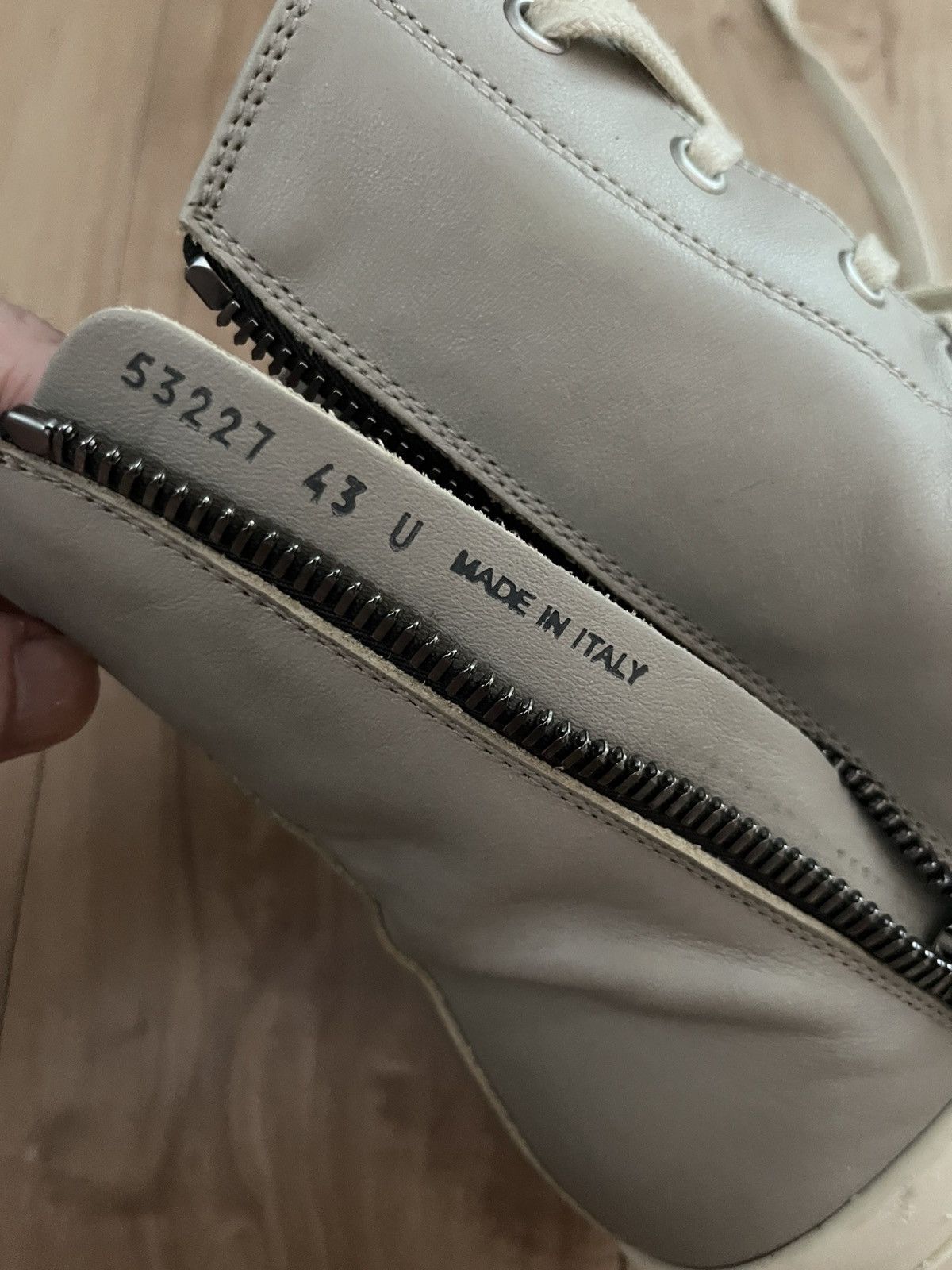 Rick Owens High-Top Leather Sneakers Pearl/Milk Size US 10 / EU 43 - 12 Thumbnail