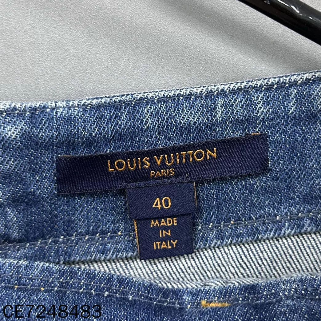 Louis Vuitton LV Washed Blue Denim Mini Skirt Women's 40 Size 28" / US 6 / IT 42 - 4 Thumbnail