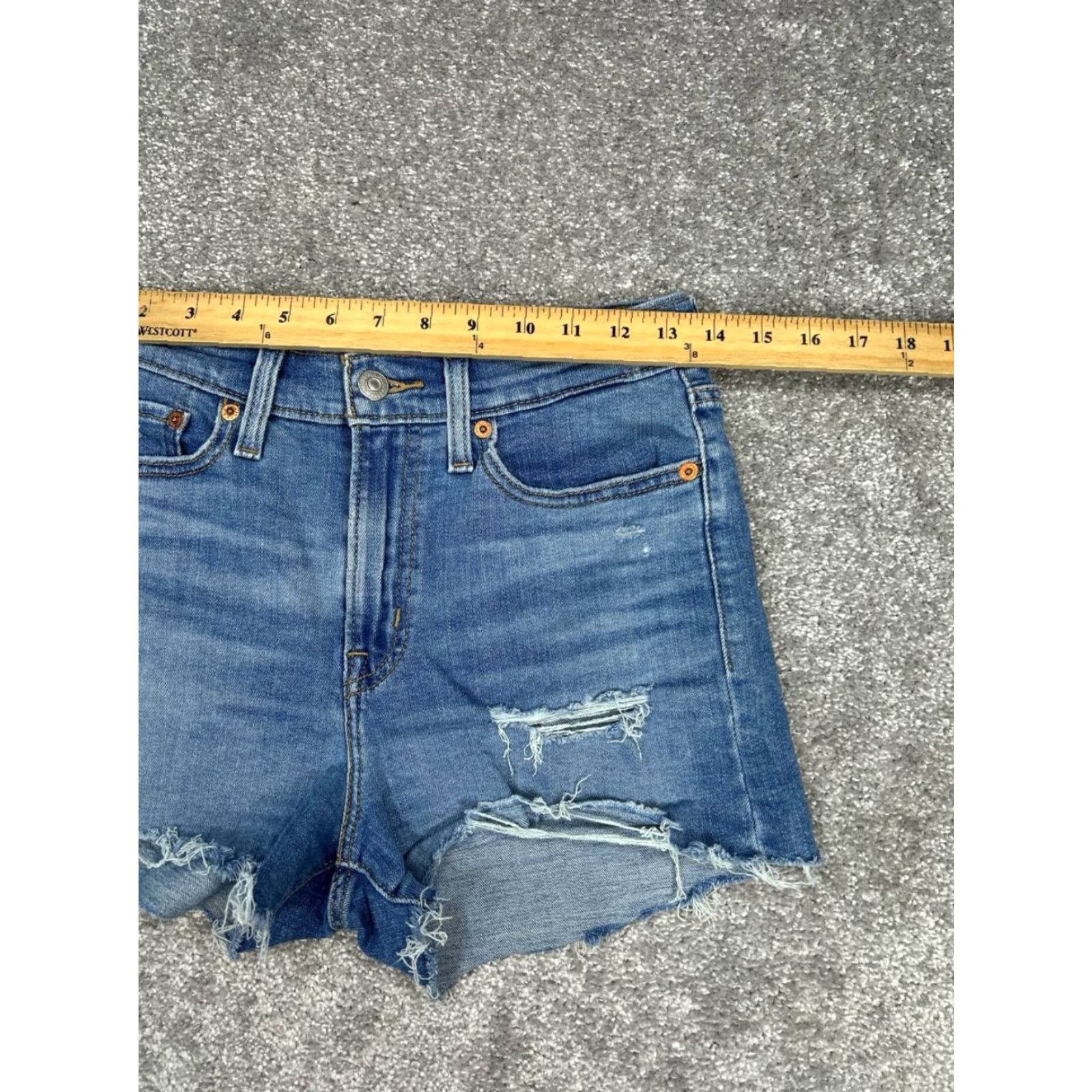 Levi's VINTAGE Levis High Rise Shorts Womens 27 Blue Cut Off Denim Distressed Cotton Stretch Size 27" / US 4 / IT 40 - 6 Thumbnail