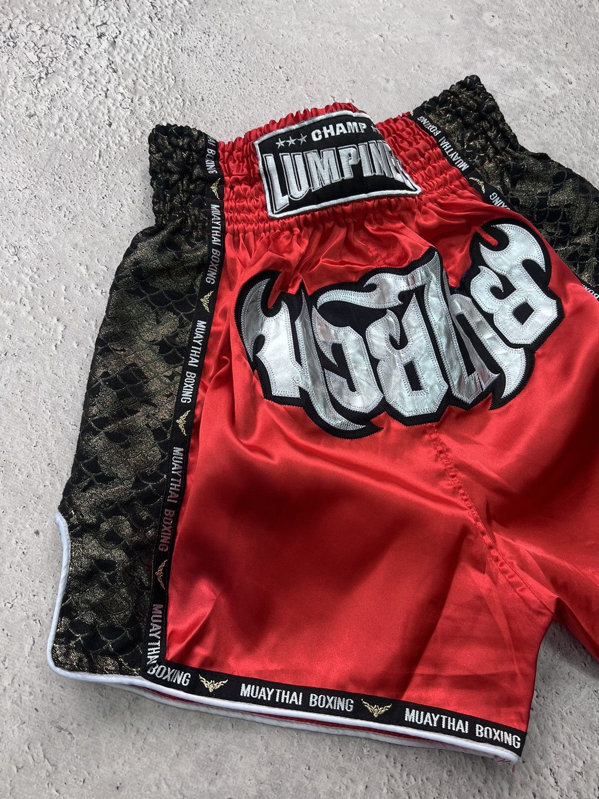 Japanese Brand × Vintage Muay Thai Boxing Short Pants Lumpinee Hype Rare Size US 32 / EU 48 - 4 Thumbnail