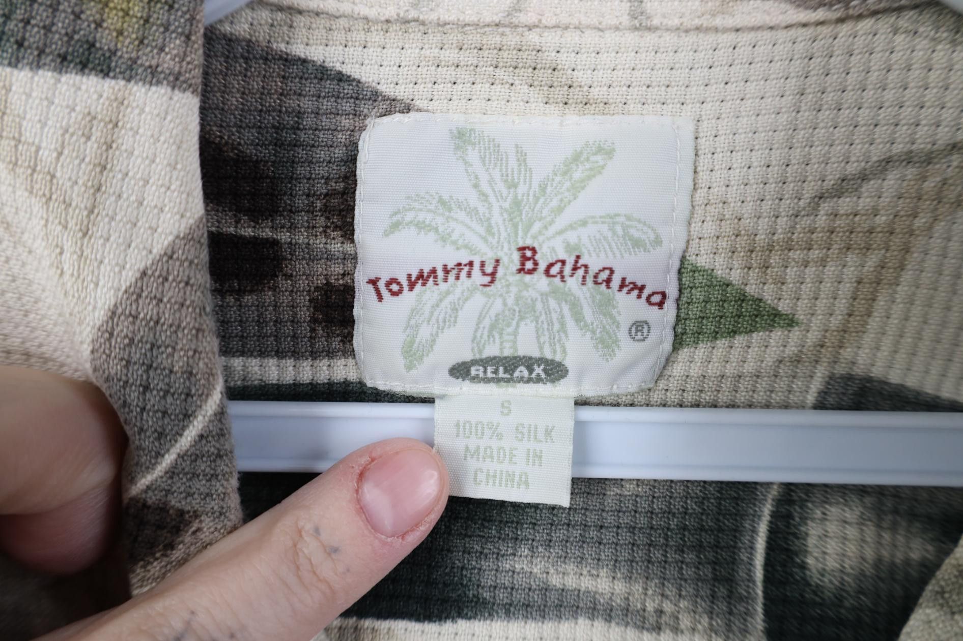 Tommy Bahama Vintage 90s Tommy Bahama Relax Bamboo Hawaiian Button Shirt Size US S / EU 44-46 / 1 - 7 Thumbnail