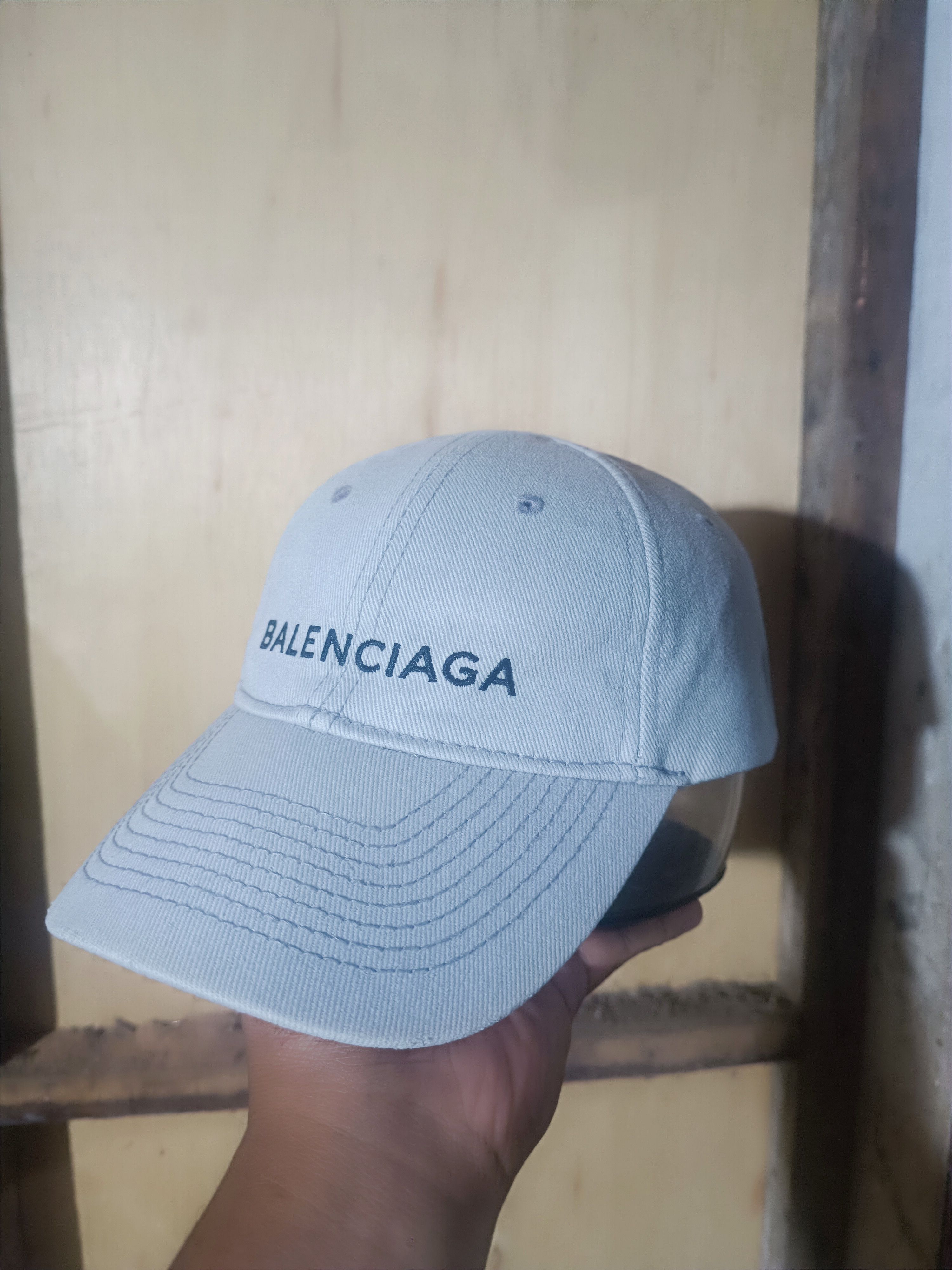Balenciaga Balenciaga hat Size ONE SIZE - 1 Thumbnail