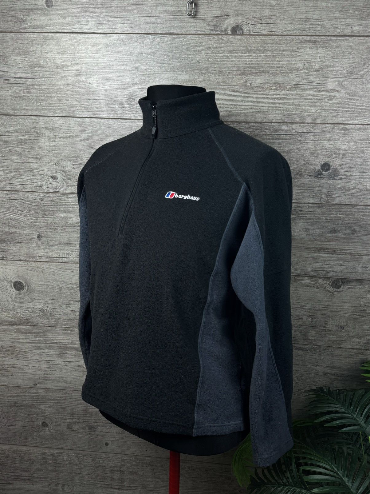 Berghaus Berghaus Fleece gorpcore outdoor size L Size US L / EU 52-54 / 3 - 1 Thumbnail