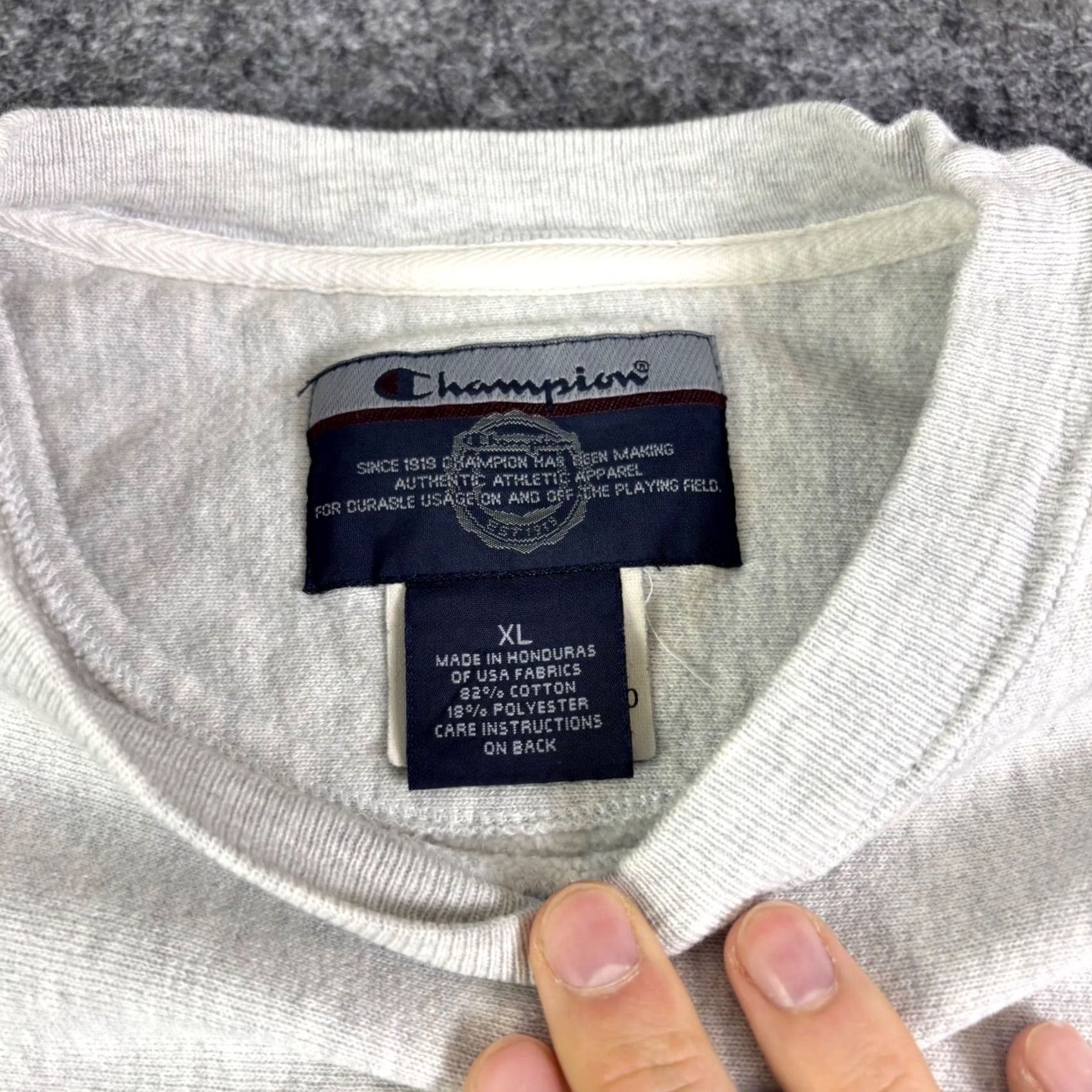 Champion VINTAGE not - REPEAT? Size US XL / EU 56 / 4 - 3 Thumbnail