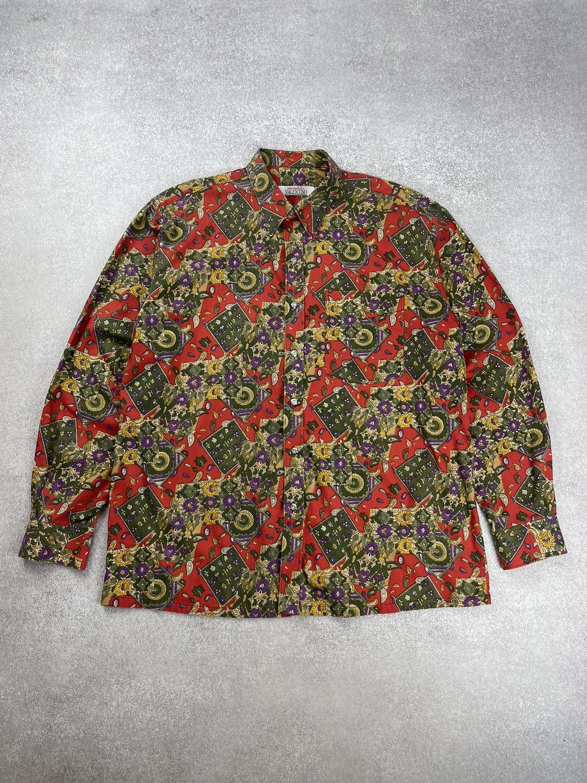 Valentino Vintage Valentino Floral Long Sleeve Short Size 42 Size US XL / EU 56 / 4 - 1 Thumbnail