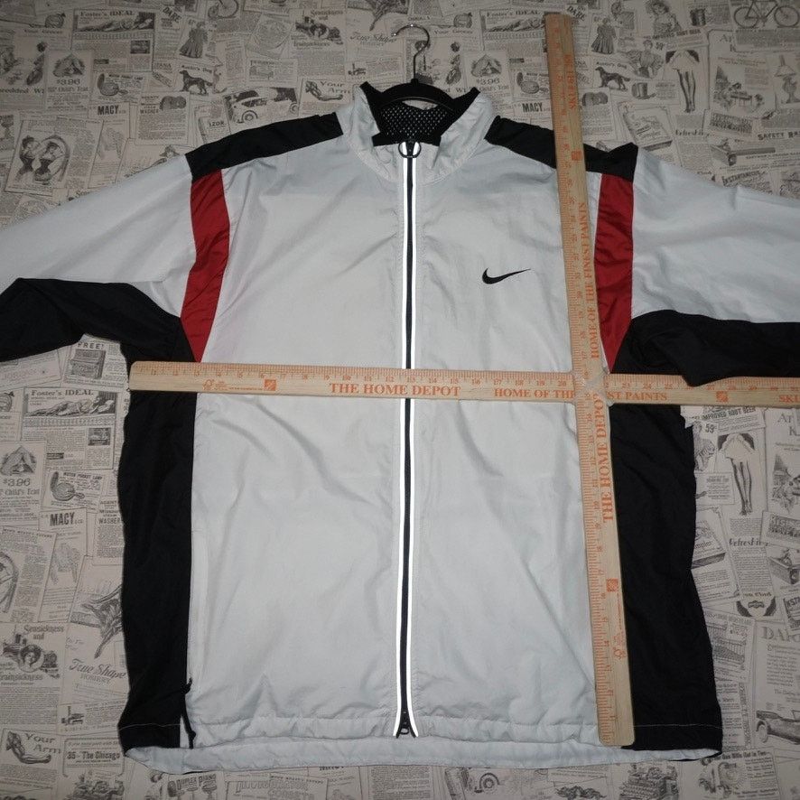 Nike XL-Vintage Y2K Nike zip up embroider lightweight windbreaker Size US XL / EU 56 / 4 - 4 Thumbnail