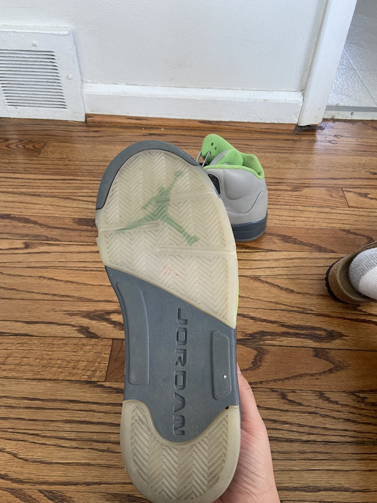 Jordan Brand Air jordan 5 green bean Size US 8.5 / EU 41-42 - 4 Thumbnail