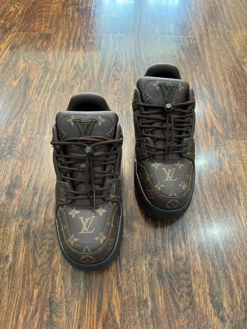 Louis Vuitton Louis Vuitton LV Trainer Maxi 2024-2506 Size US 7 / EU 40 - 2 Thumbnail
