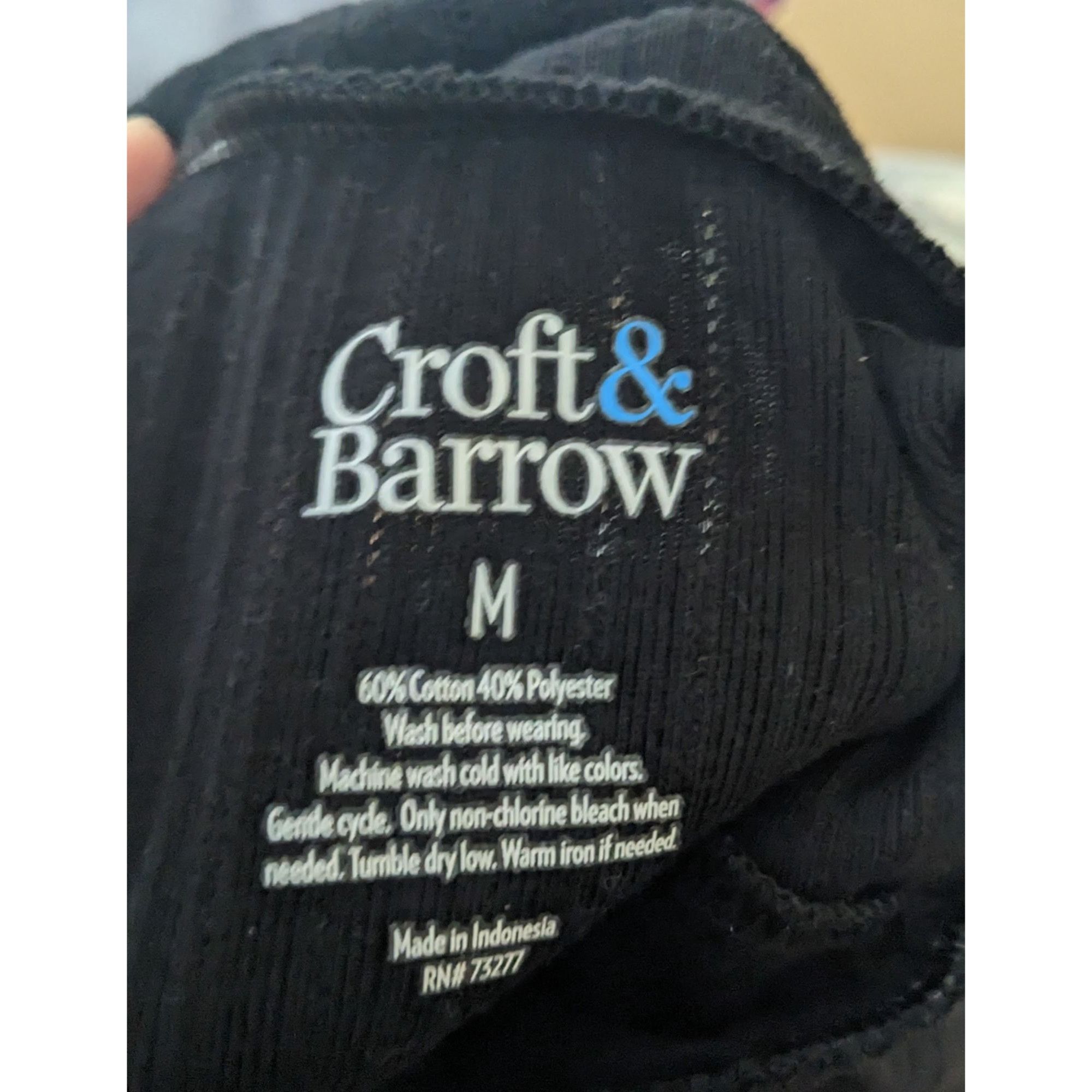 Croft & Barrow Croft & Barrow Preppy Black Mock Neck Top With Gold Button S Size M / US 6-8 / IT 42-44 - 5 Thumbnail