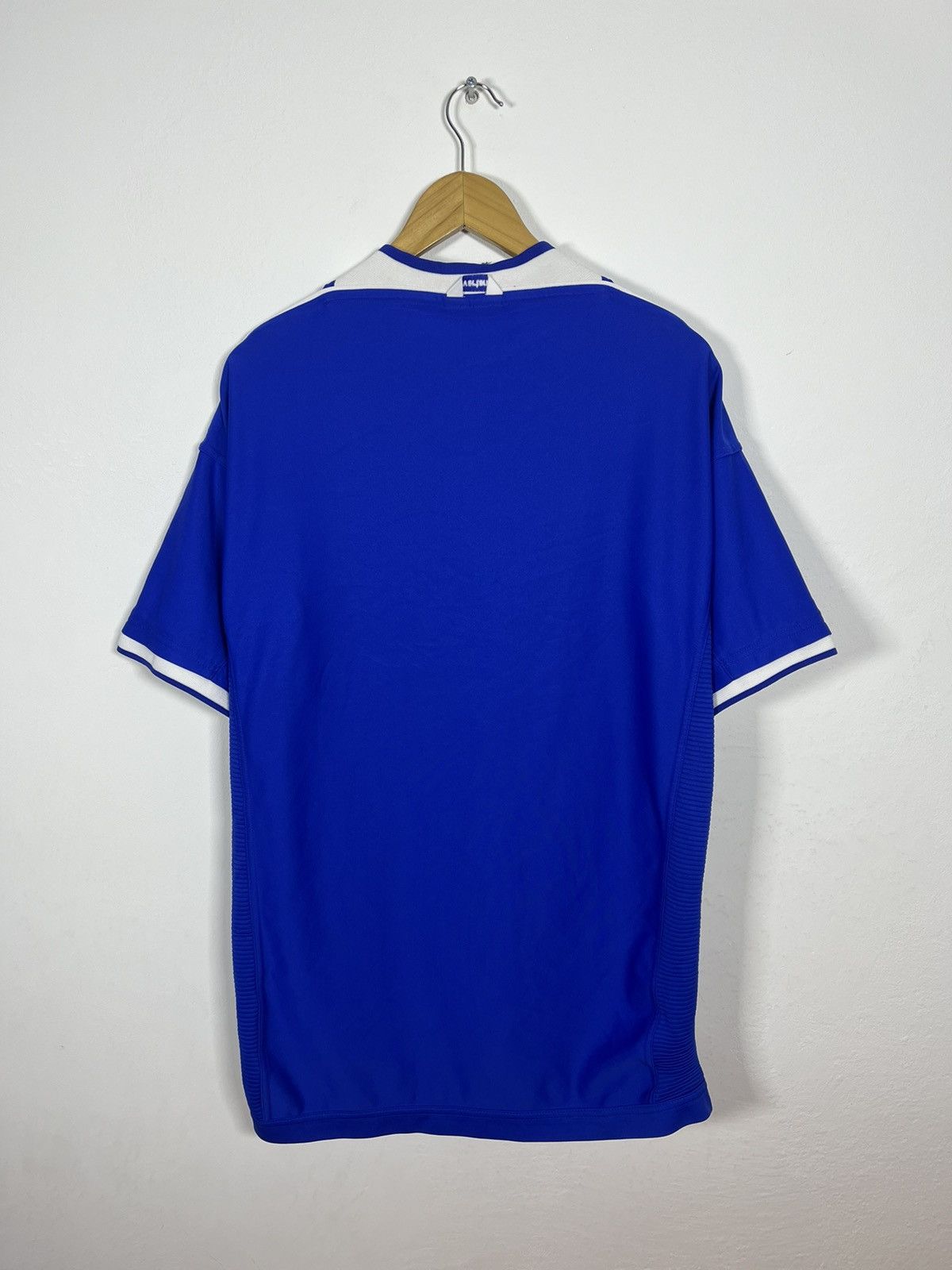 Umbro Umbro Everton Football Jersey Home 1999 Vintage Streetwear Size US XL / EU 56 / 4 - 7 Thumbnail