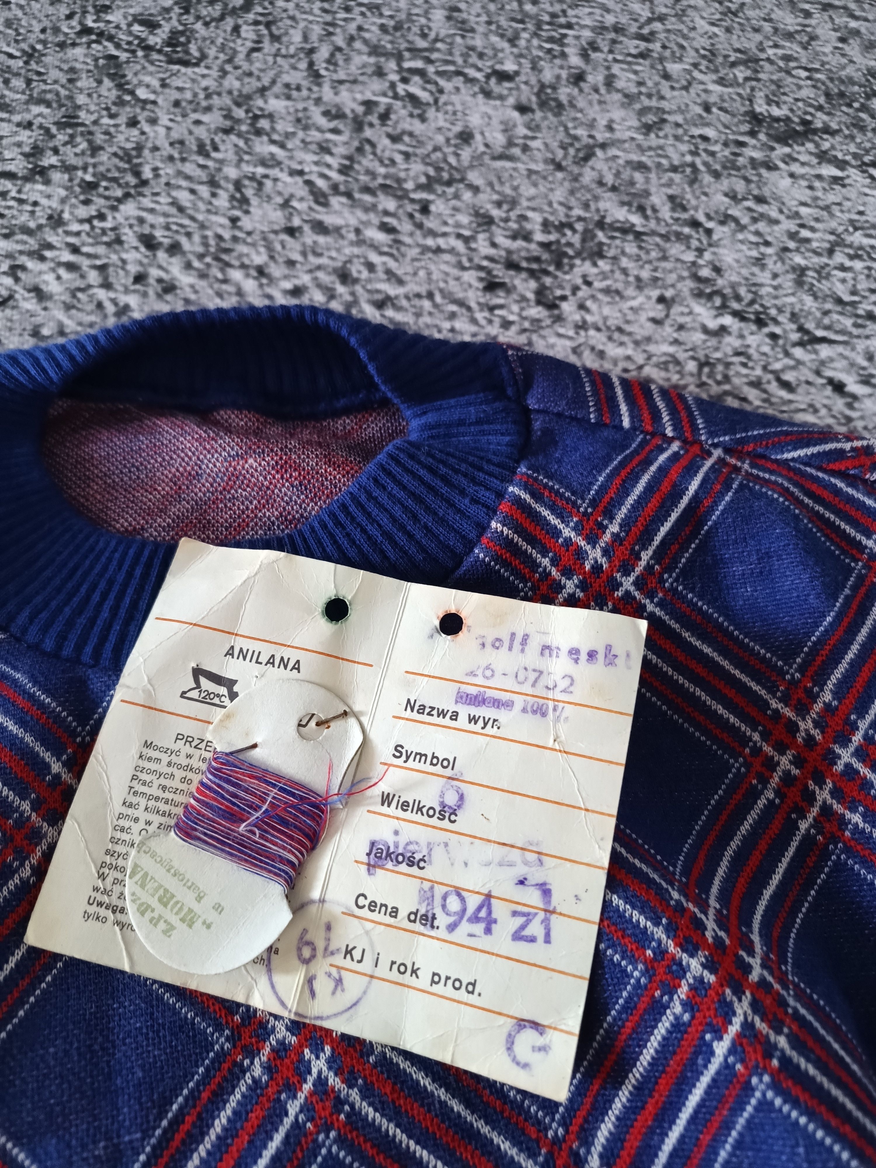 Vintage Vintage 1979 abstract sweater, New with tags Size US S / EU 44-46 / 1 - 5 Thumbnail