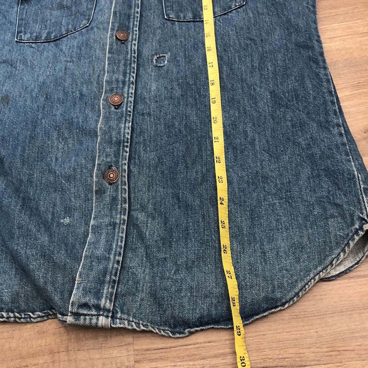 Levi's × Vintage Vintage 70’s Levi’s Button Front Denim Shirt Heavy Size US M / EU 48-50 / 2 - 8 Thumbnail