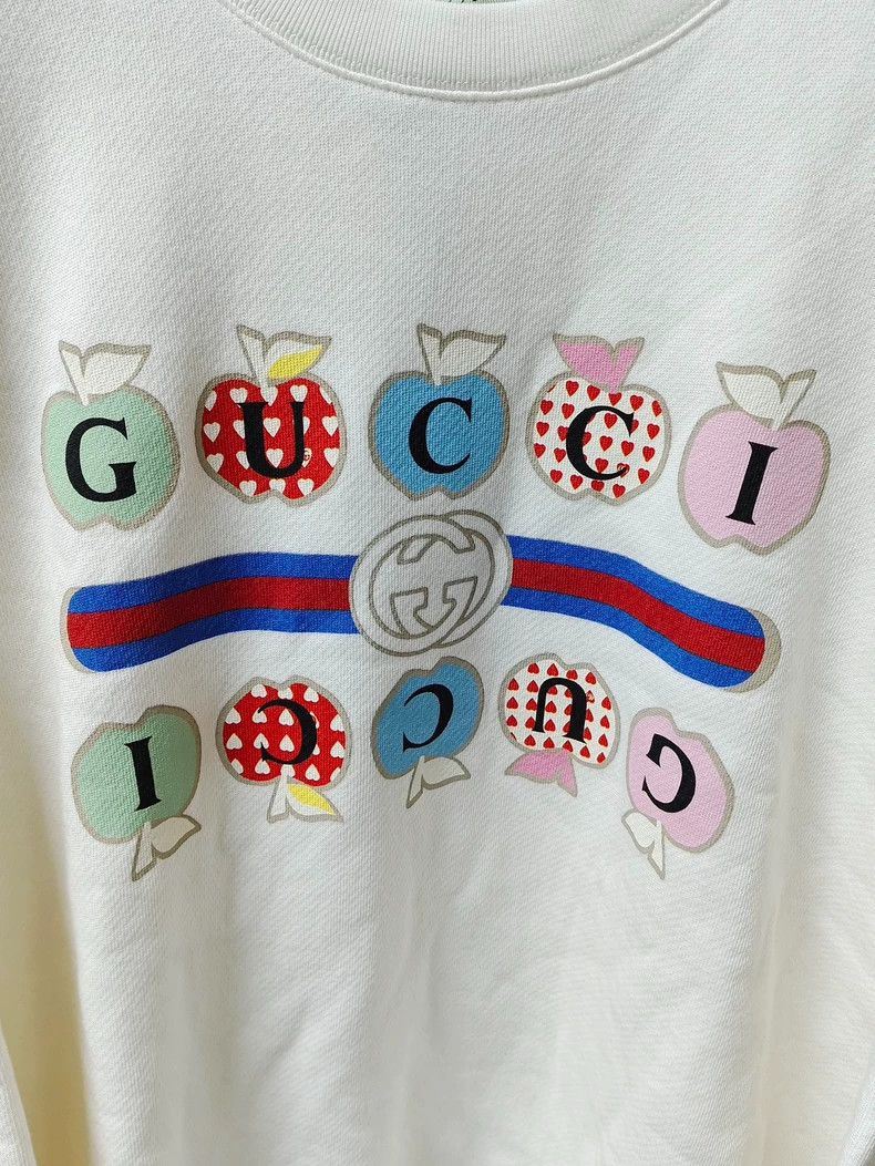Gucci Gucci22fw heart apple pattern round-neck sweatshirt 2503-Ne Size US M / EU 48-50 / 2 - 3 Thumbnail