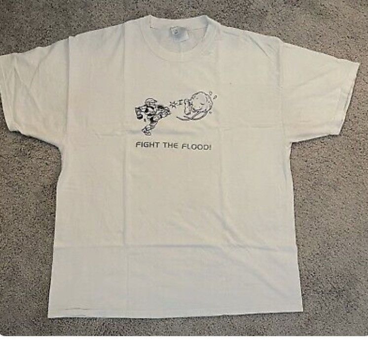 Halo × Vintage Bungie HALO t-shirt fight the flood 2005 Size US L / EU 52-54 / 3 - 2 Thumbnail