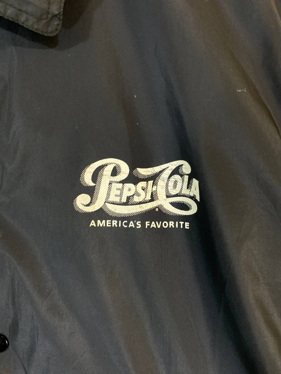 Pepsi vintage pepsi cola light coach jacket nice design Size US L / EU 52-54 / 3 - 3 Thumbnail