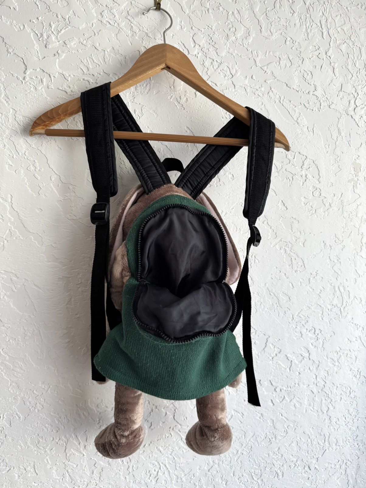 Vintage Rare Wallace and Gromit HUTCH Rabbit Backpack Bag Size ONE SIZE - 4 Thumbnail