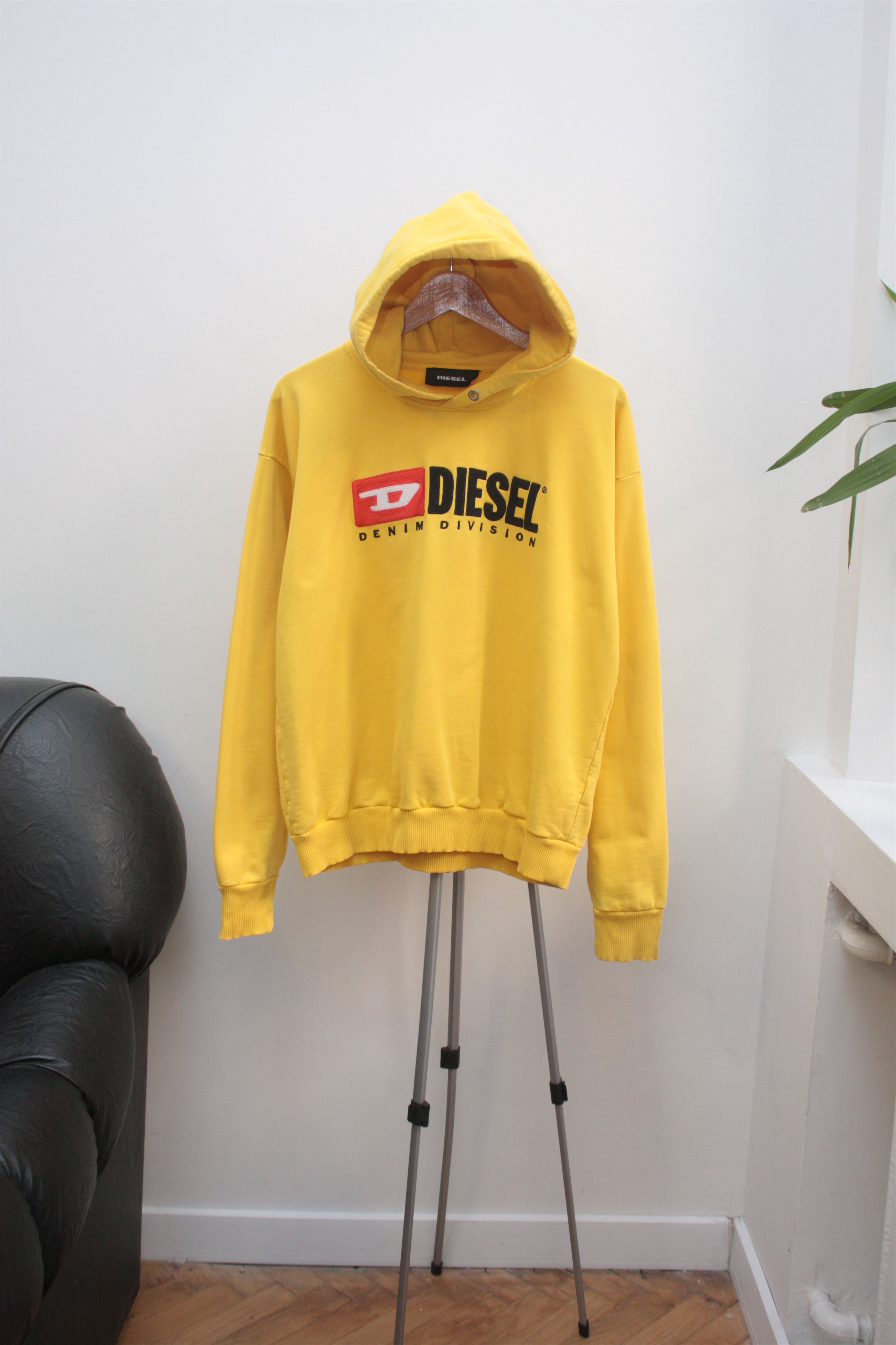 Diesel Diesel Yellow Logo Hoodie Men's Medium Size US M / EU 48-50 / 2 - 1 Thumbnail
