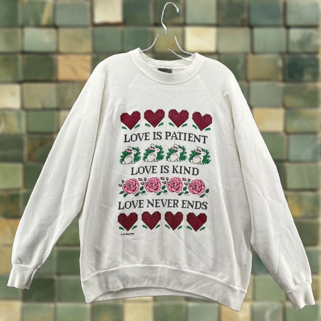 Vintage VINTAGE Platinum Sweats Sweatshirt XL USA Made Love is Patient Love is Kind Y2k Size US XL / EU 56 / 4 - 1 Thumbnail
