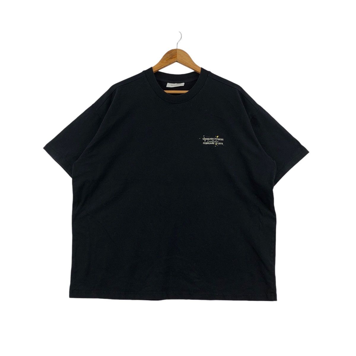 Vanquish VANQUISH Fitness Tee Shirt Big Logo Japanese Brand Size US XL / EU 56 / 4 - 1 Thumbnail