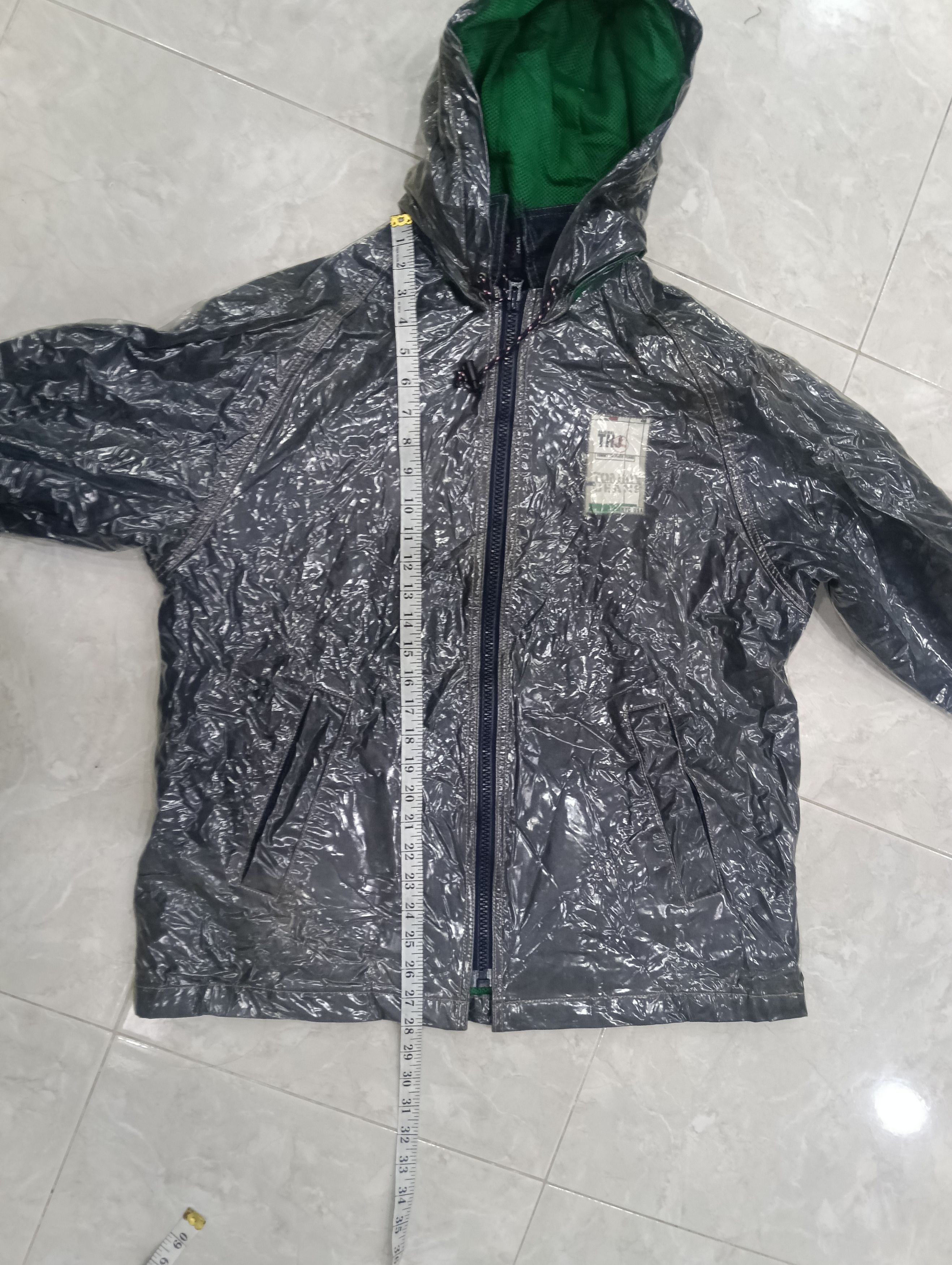 Tommy Hilfiger Vintage Tommy Hilfiger Denim In Plastic Size US L / EU 52-54 / 3 - 19 Thumbnail