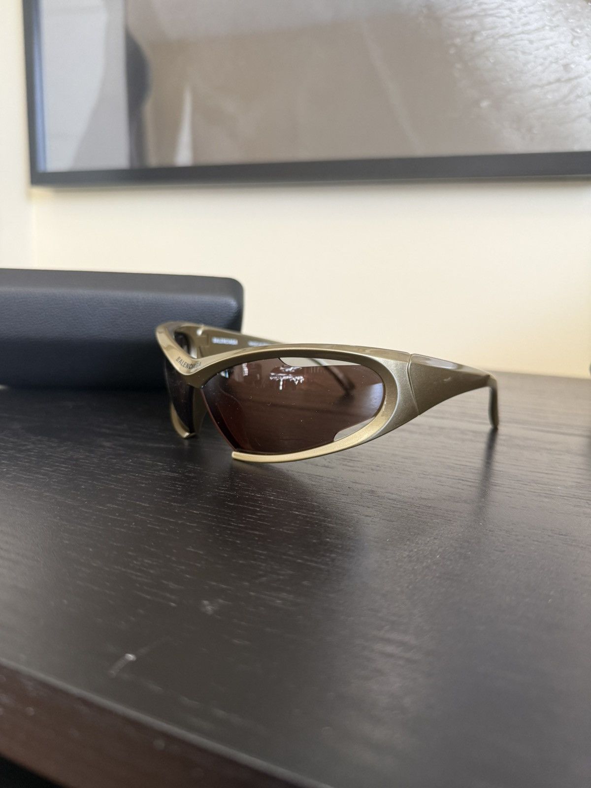 Balenciaga Balenciaga Dynamo Rectangle Sunglasses Size ONE SIZE - 2 Thumbnail