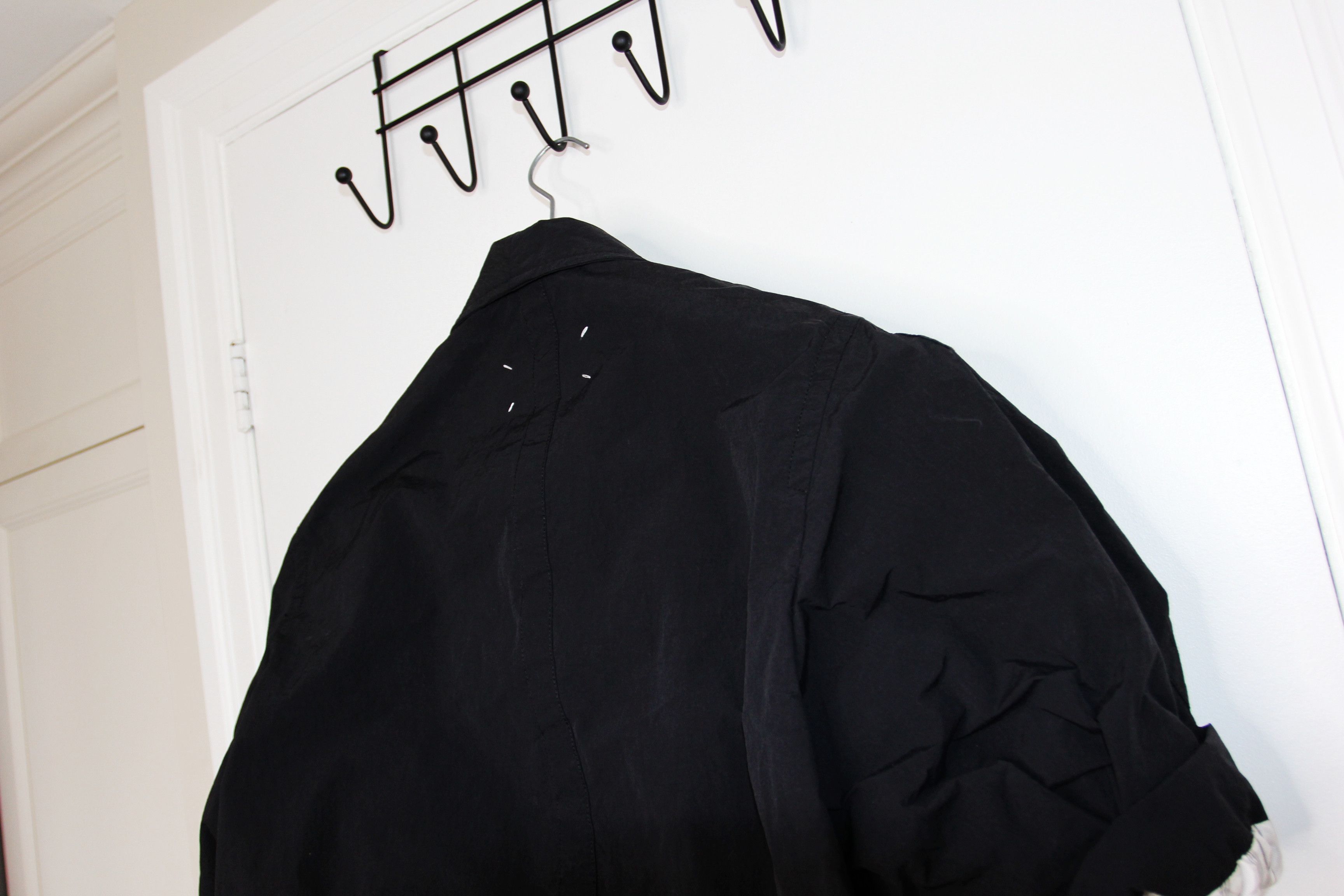 Maison Margiela BNWT SS24 MAISON MARGIELA HARD NYLON TRENCH COAT 40 Size S / US 4 / IT 40 - 6 Thumbnail