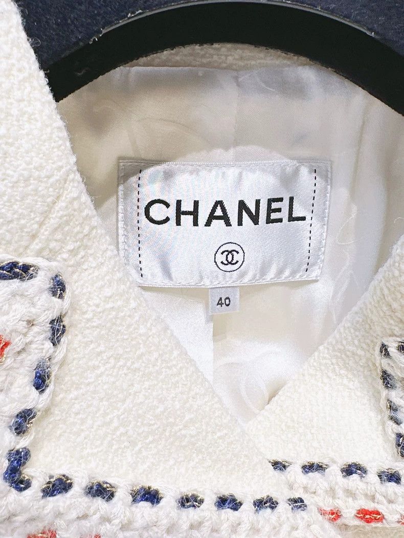 Chanel Chanel 18 Hamburger series beige braided long-sleeved jack Size S / US 4 / IT 40 - 4 Thumbnail