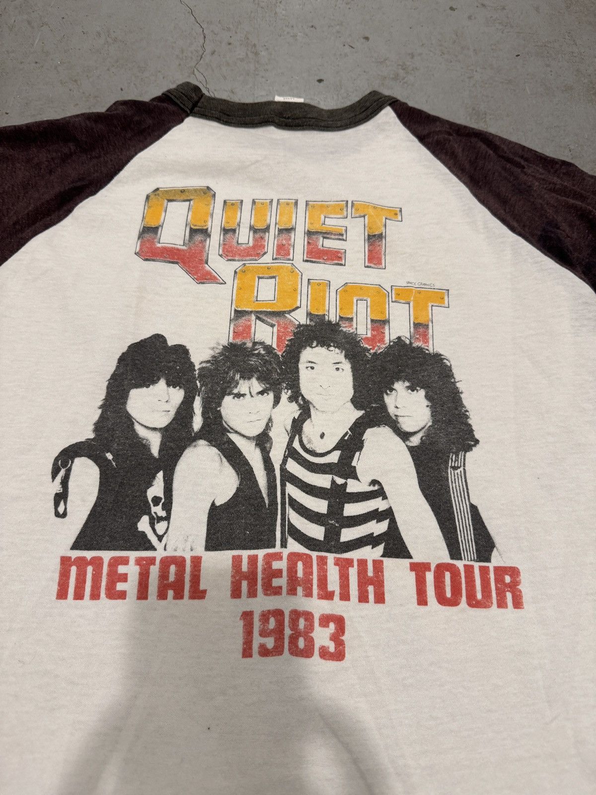 Band Tees × Vintage *RARE* VINTAGE QUIET RIOT 80s RINGER TEE 1983 TOUR USA Size US L / EU 52-54 / 3 - 7 Thumbnail