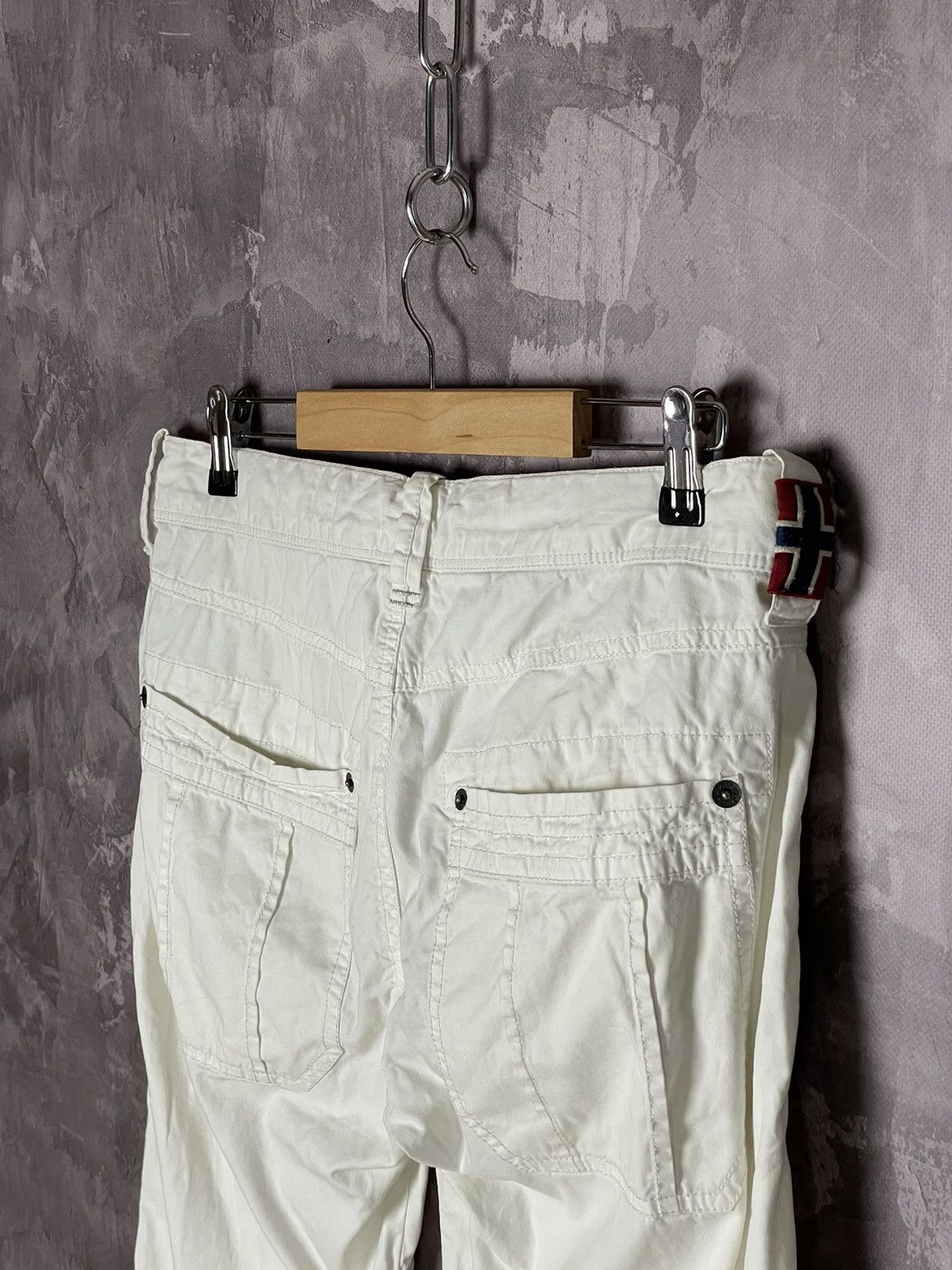 Napapijri × Vintage Napapijri Vintage 90s Winter Polar Norway Ski White Pants M Size US 32 / EU 48 - 16 Thumbnail