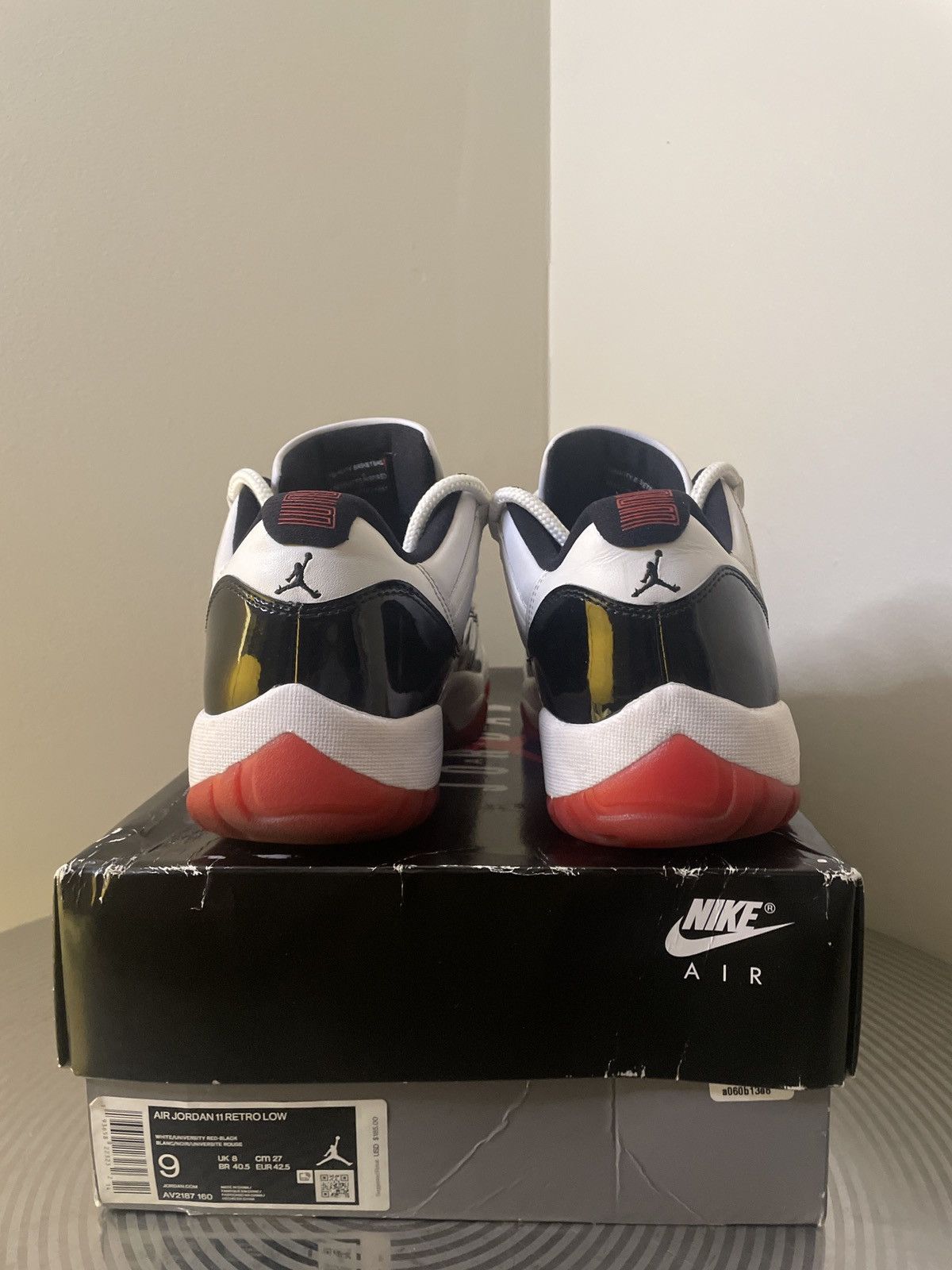 Jordan Brand × Nike JORDAN RETRO 11 LOW BRED Size US 9 / EU 42 - 5 Thumbnail