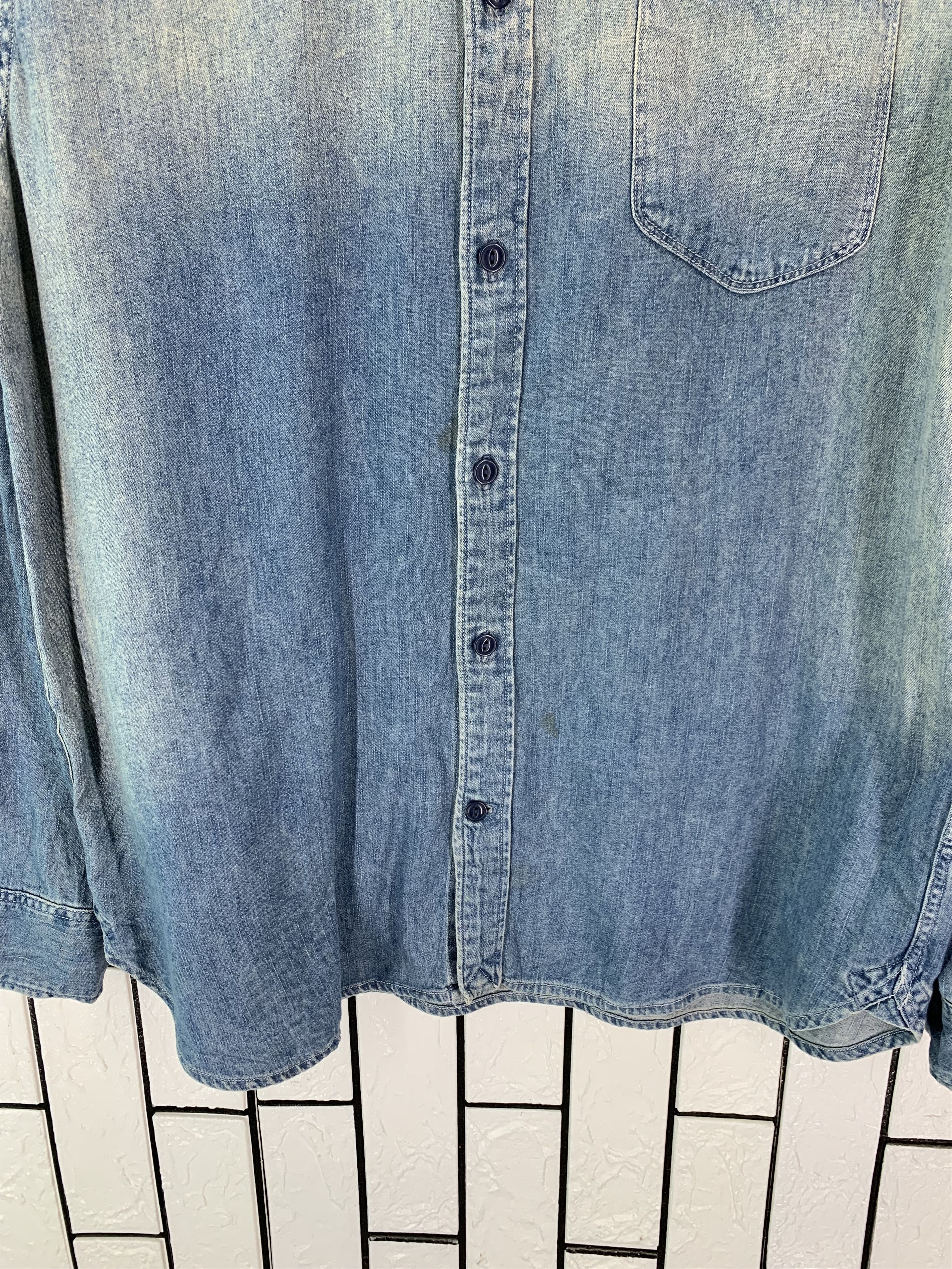Gap Vintage Gap Denim Shirt Button Size US L / EU 52-54 / 3 - 2 Thumbnail