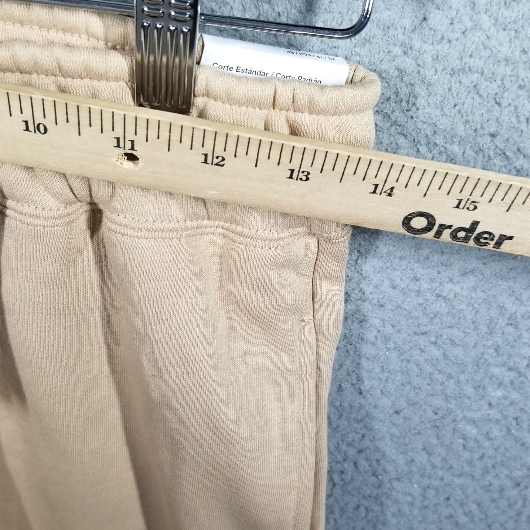 Nike VINTAGE Nike Air Jordan Fleece Shorts Women XS Beige Artist Series Butterfly Activewear NWT Size 26" / US 2 / IT 38 - 5 Thumbnail
