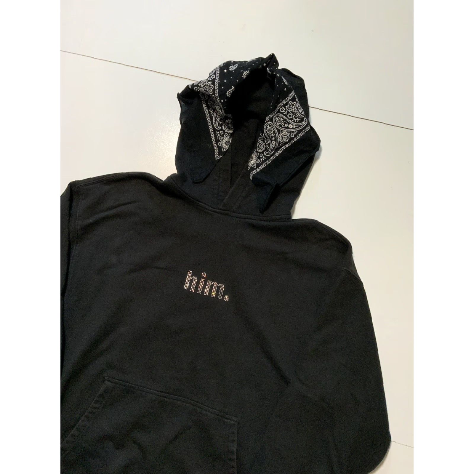 Vintage HIM Hoodie Men XL Black Rhinestone Bandana Paisley Heavyweight Size US XL / EU 56 / 4 - 3 Thumbnail