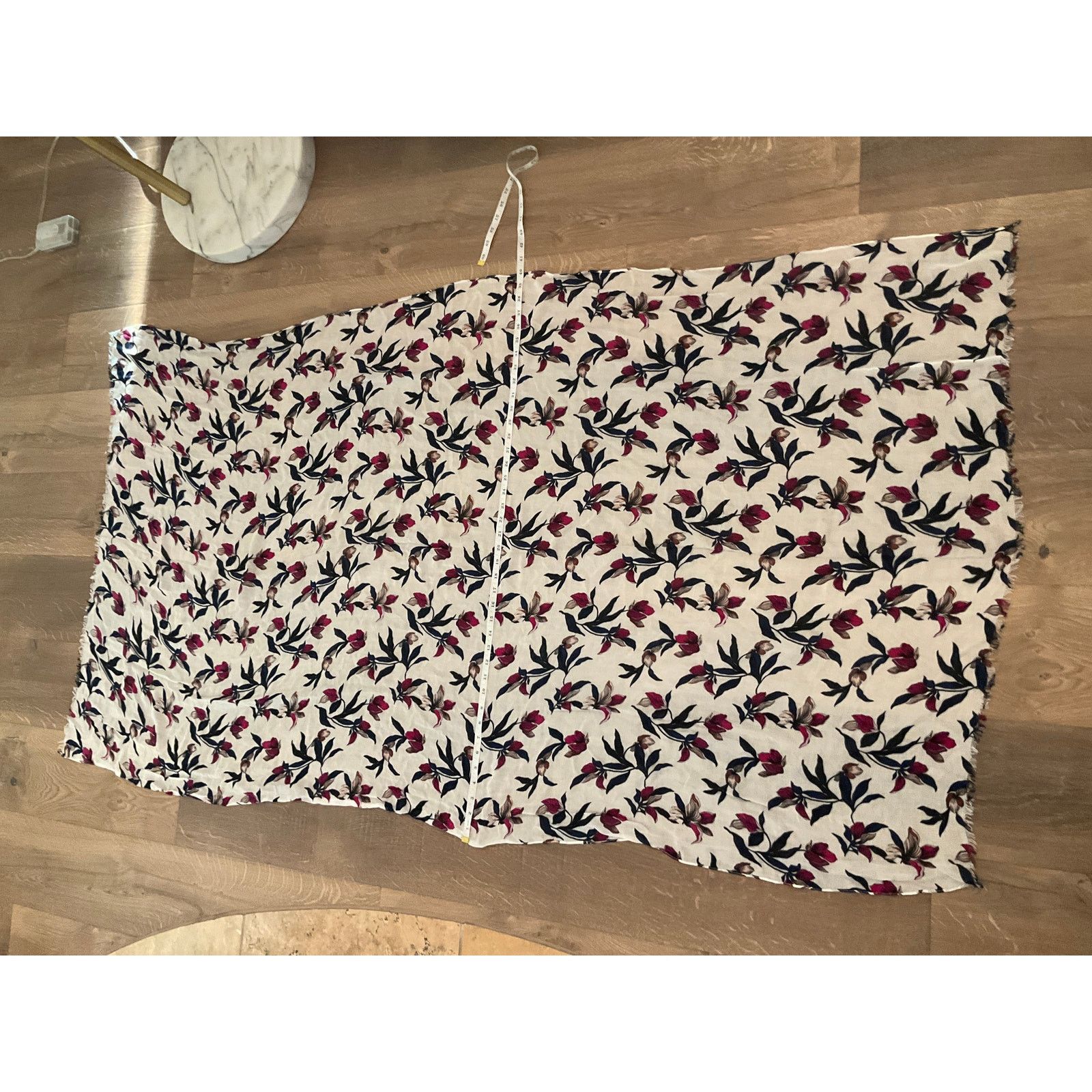 & Other Stories Floral lightweight scarf Size ONE SIZE - 2 Thumbnail