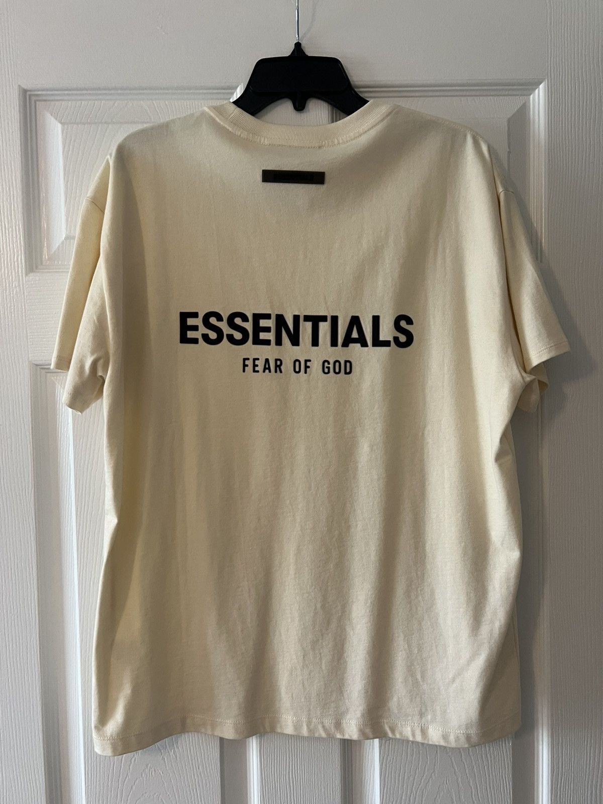 Fear of God Cream essentials fear of god t shirt Size US M / EU 48-50 / 2 - 2 Thumbnail