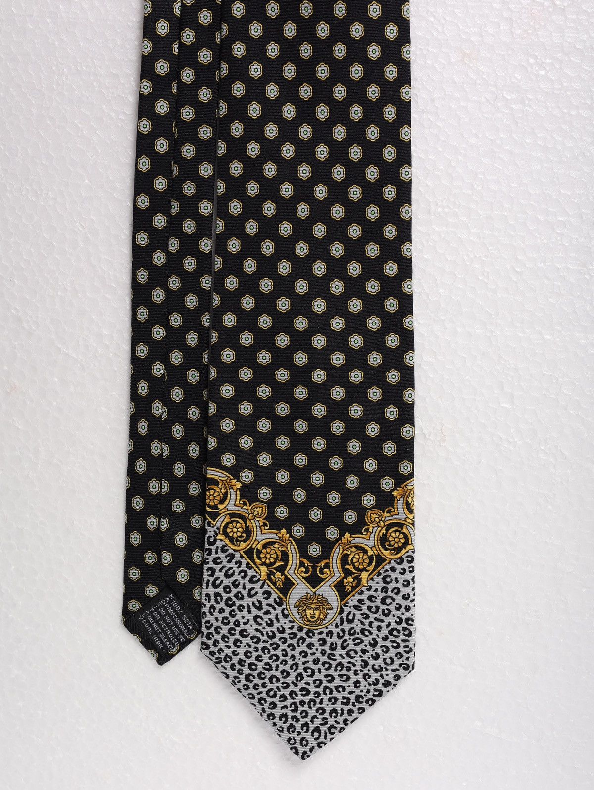 Versace Gianni Versace Medusa Silk Tie Monogram Size ONE SIZE - 1 Thumbnail