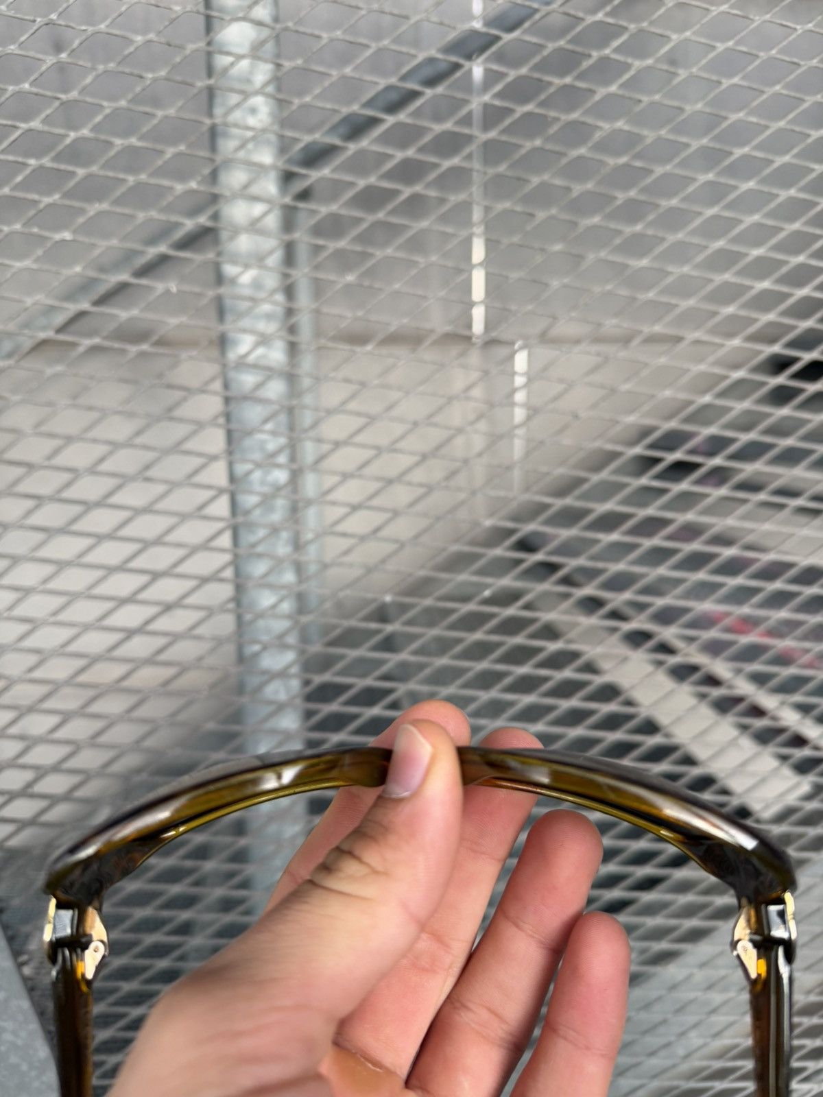 Gucci Gucci Leopard Sunglasses with Case Size ONE SIZE - 8 Thumbnail